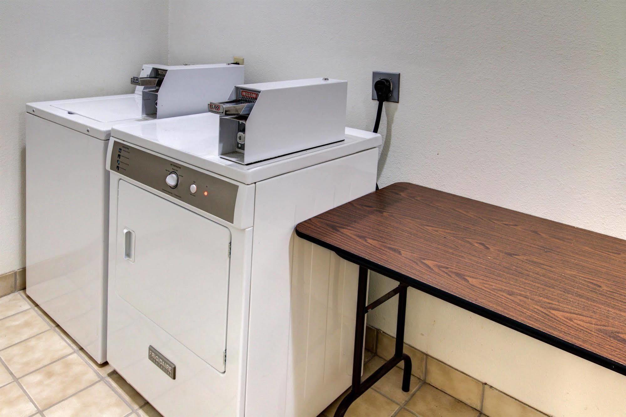 Motel 6 Waco - Woodway Zewnętrze zdjęcie