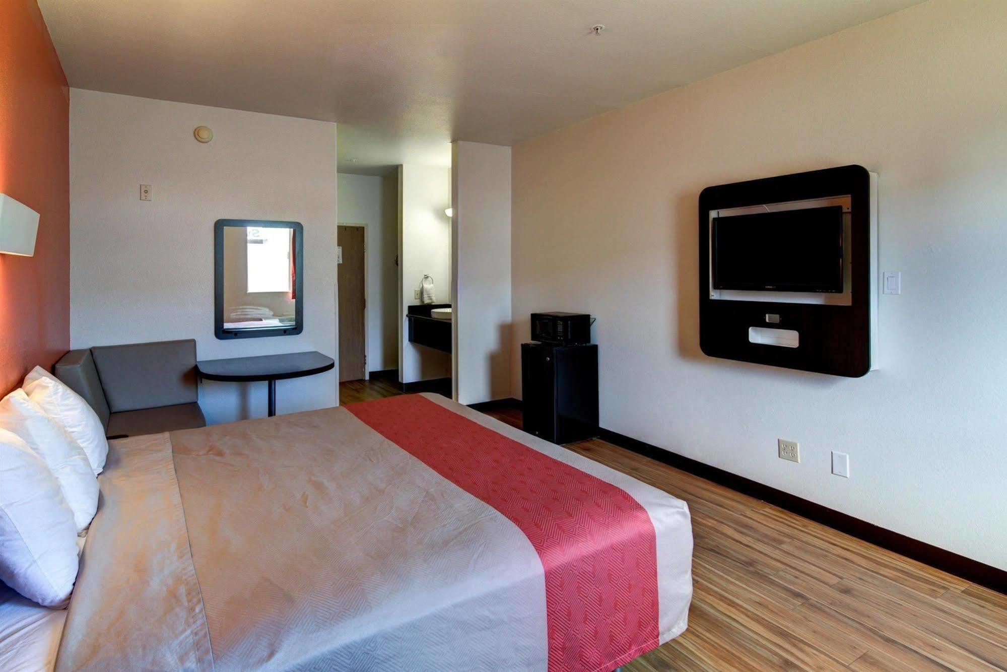 Motel 6 Waco - Woodway Zewnętrze zdjęcie