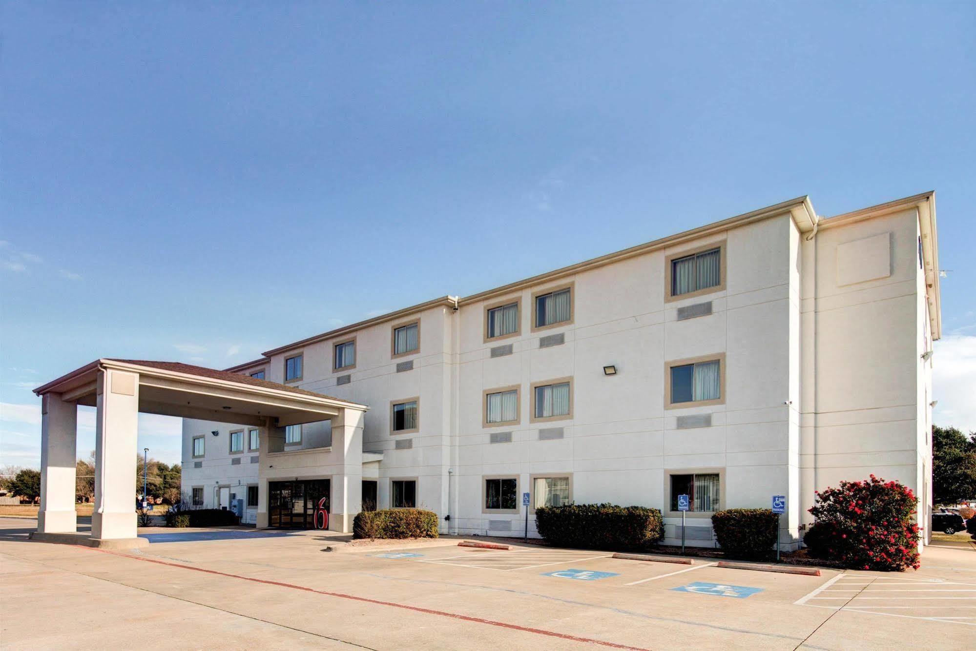 Motel 6 Waco - Woodway Zewnętrze zdjęcie
